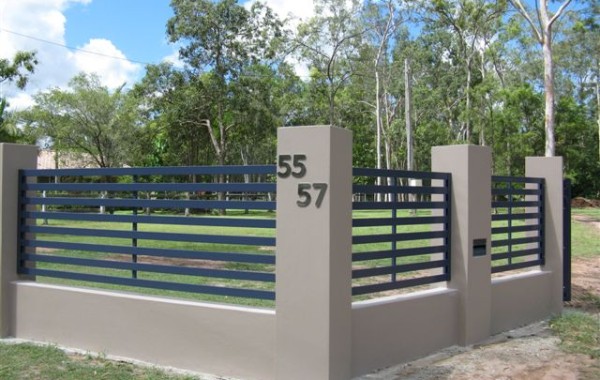 Horizontal Slat Fence Panels with wide gap